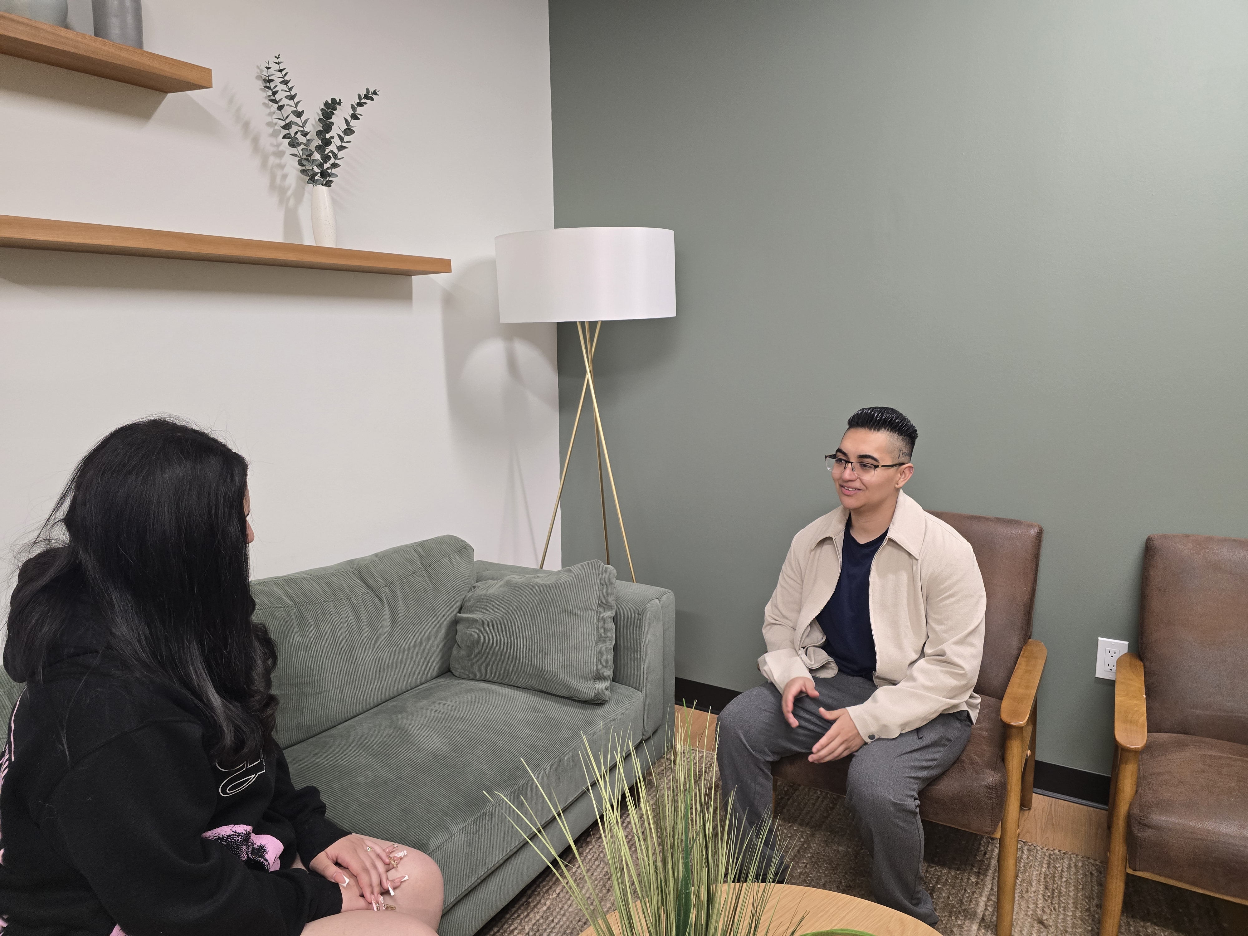 Teen therapy in Los Angeles